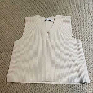 Zara Knit Vest - Cream - Size Medium